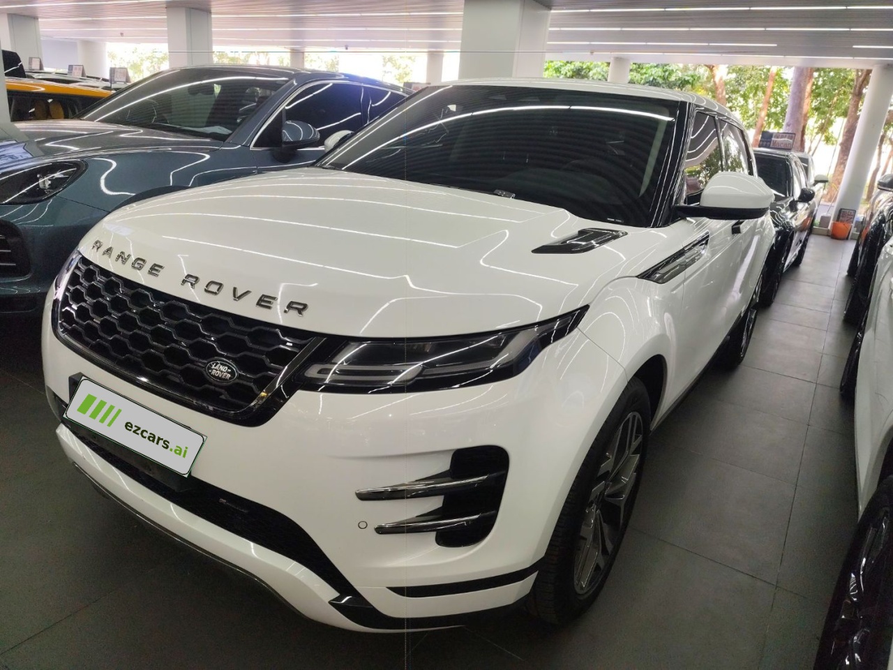 Range Rover Evoque 2022 Facelift Evoque L 249PS R-Dynamic Luxury