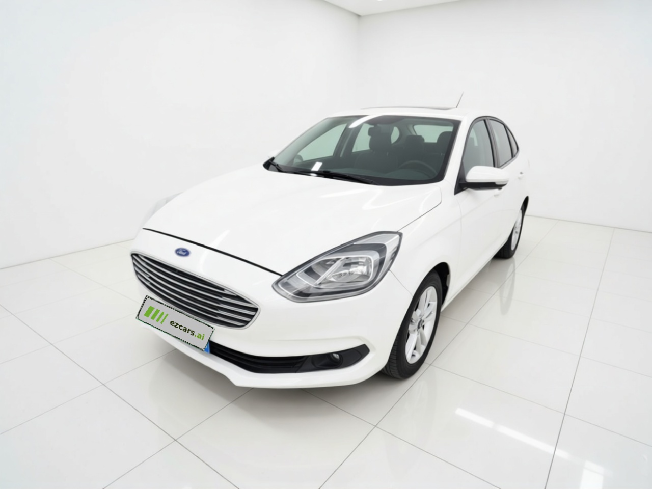 Escort 2019 1.5L AT