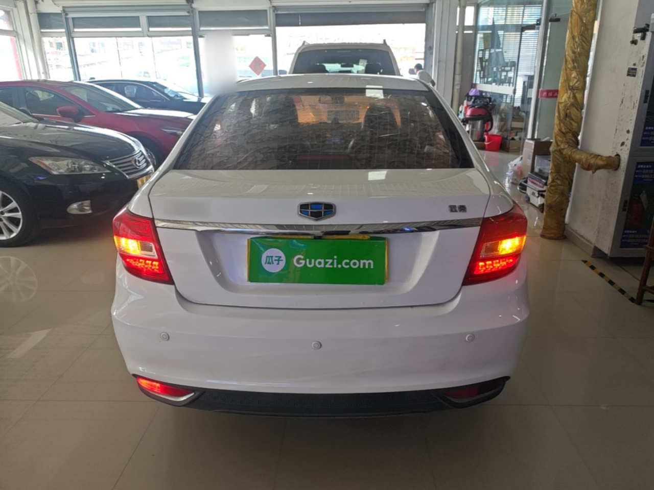 Vision 2017 1.5L MT photo 3