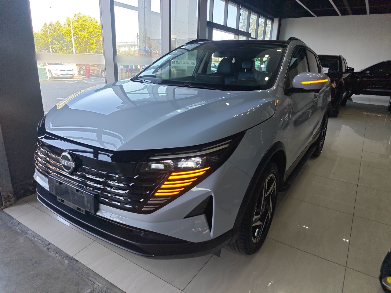Qashqai 2025 2.0L CVT XV+ Leading