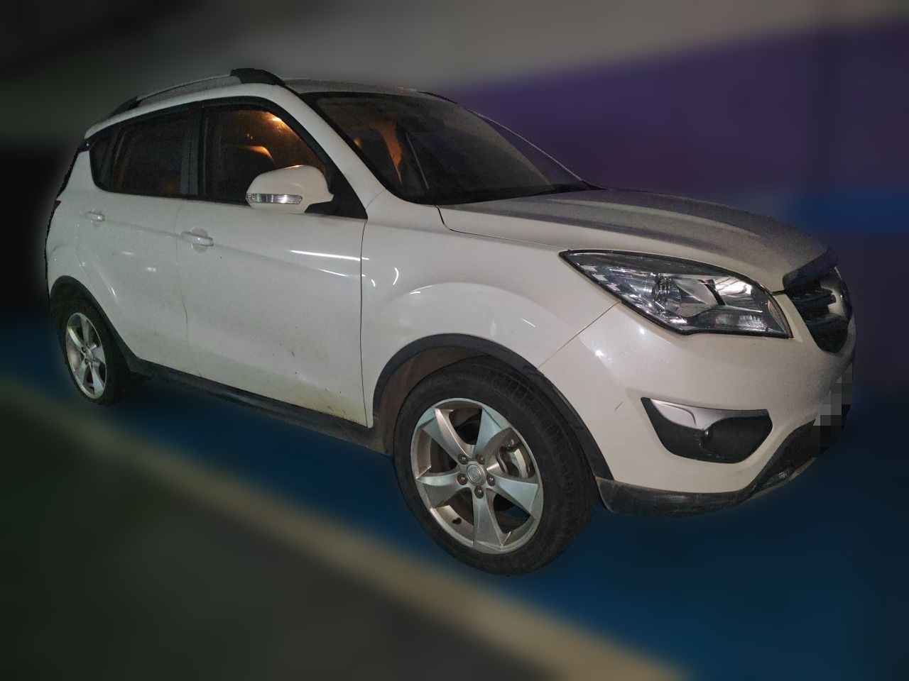 CS35 2016 1.6L MT Luxury IV photo 3