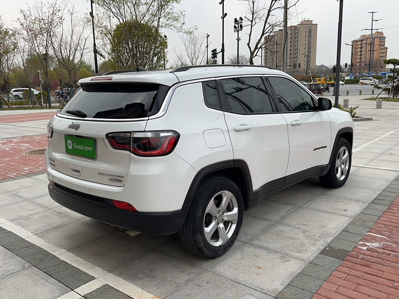 Compass 2017 200T AT photo 4