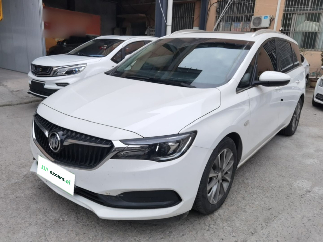 GL6 2021 323T Mild Hybrid Luxury