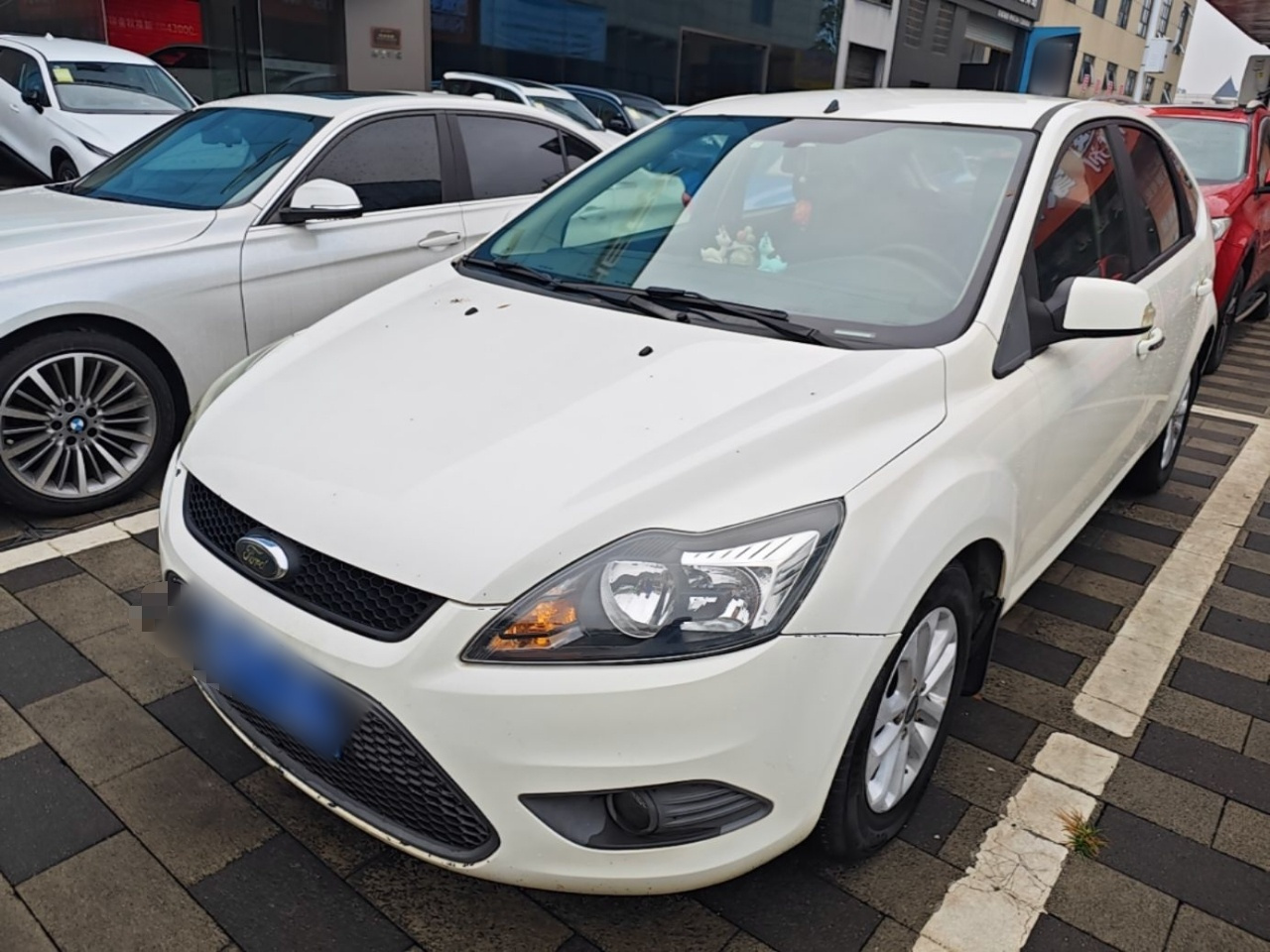Focus 2013 Hatchback Classic 1.8L MT