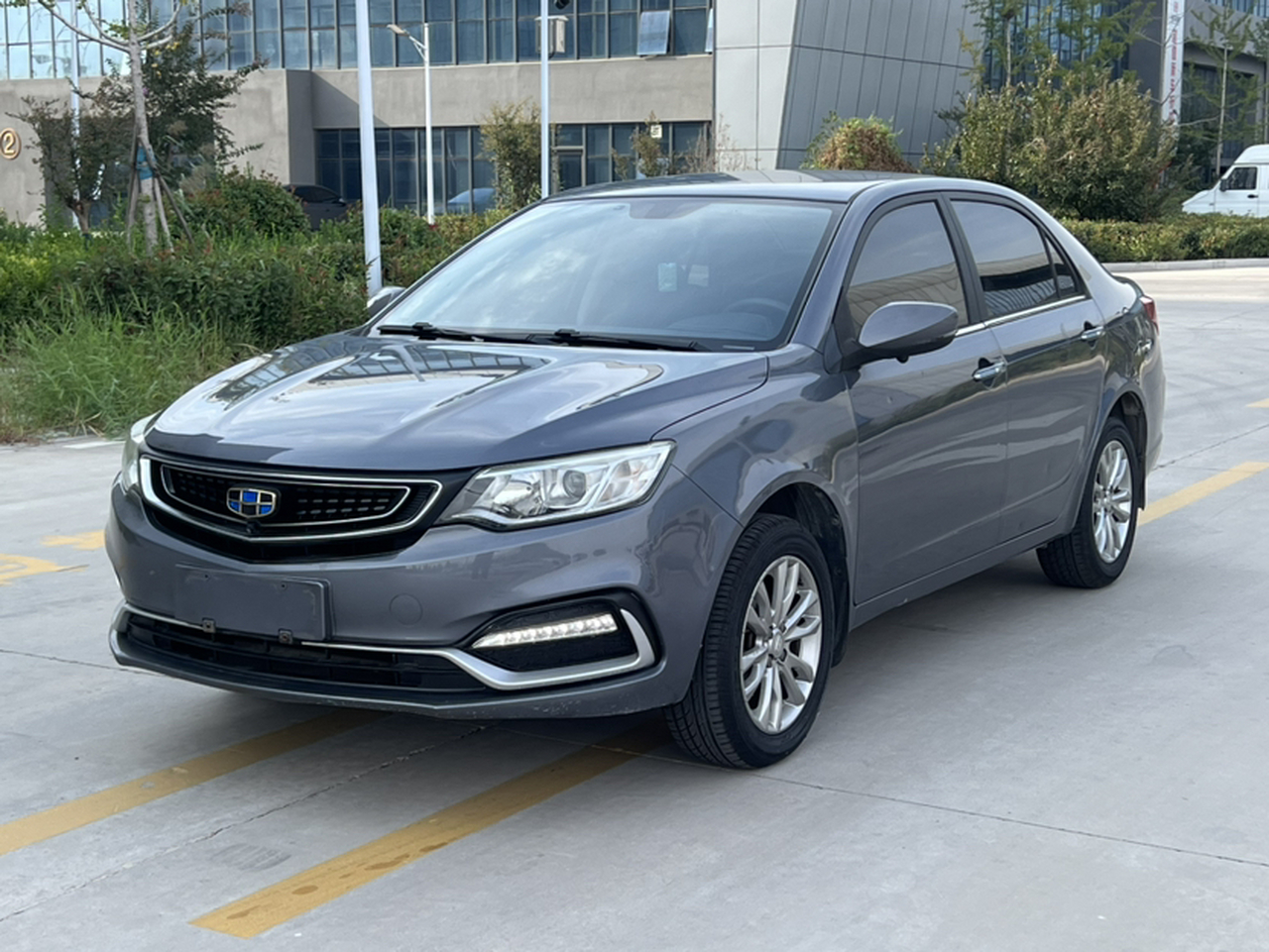 Vision 2019 Upgraded 1.5L MT Luxury China V
