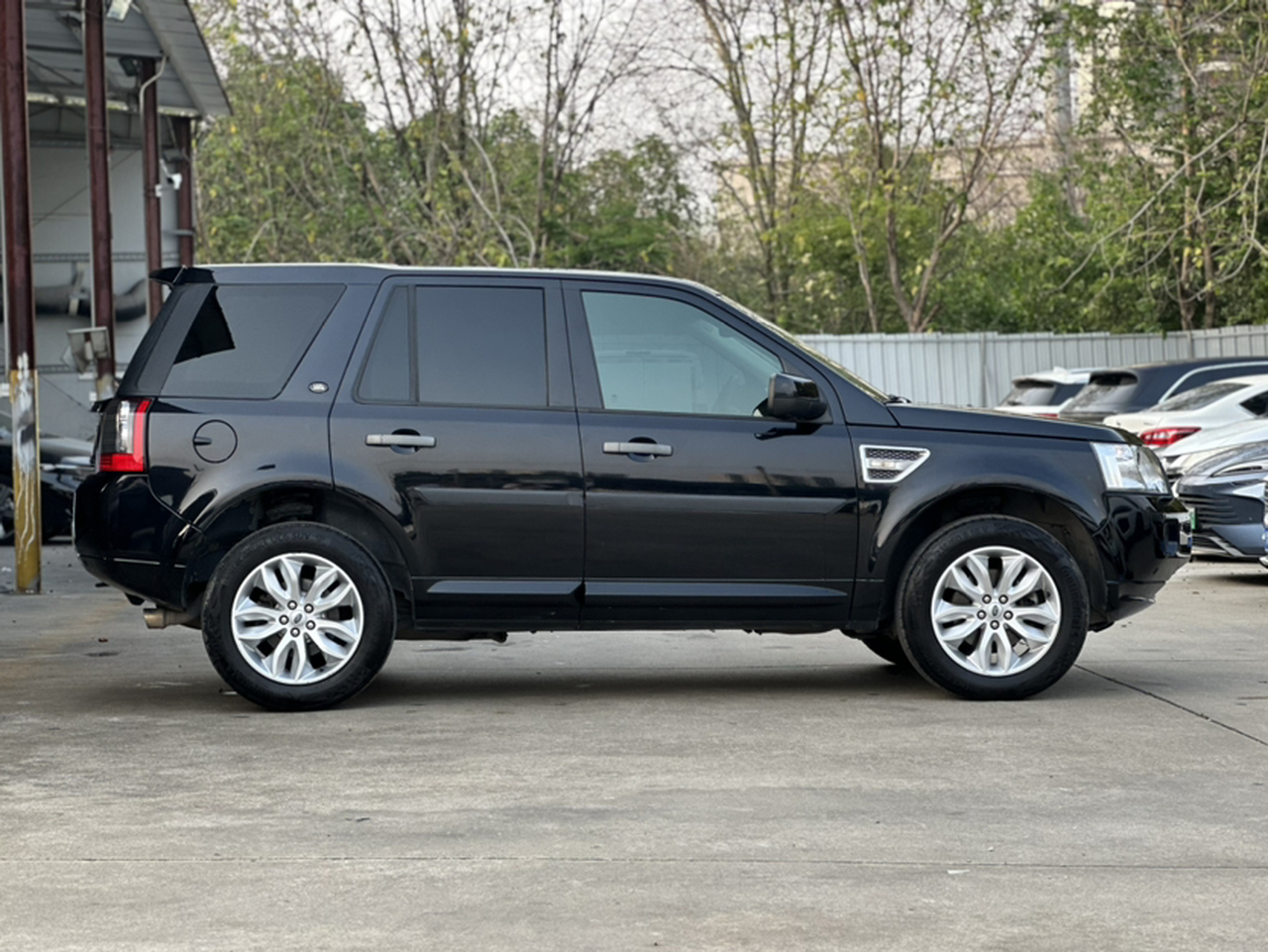 Freelander 2 2011 3.2L i6 HSE Petrol photo 3