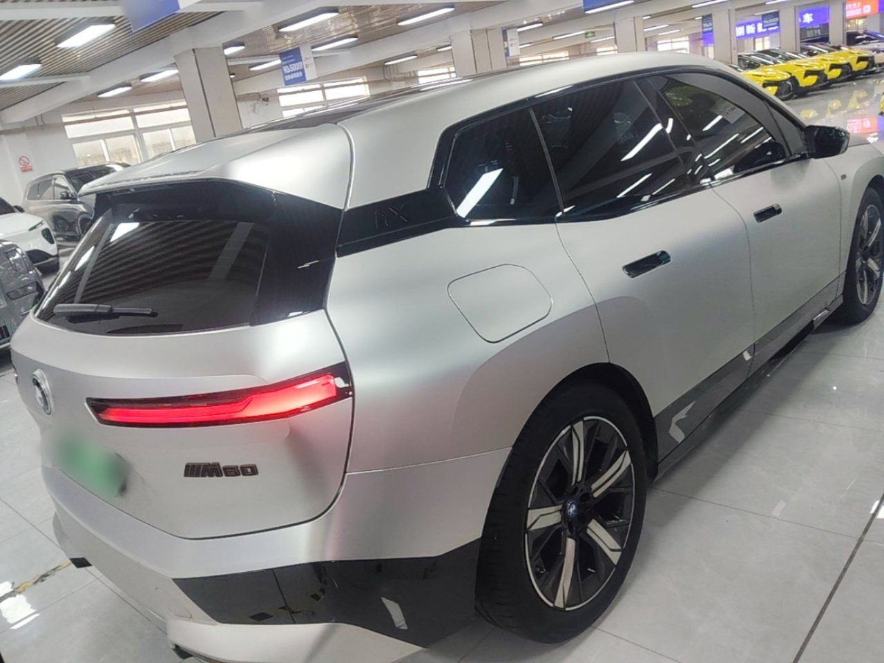 iX 2022 xDrive40 photo 4