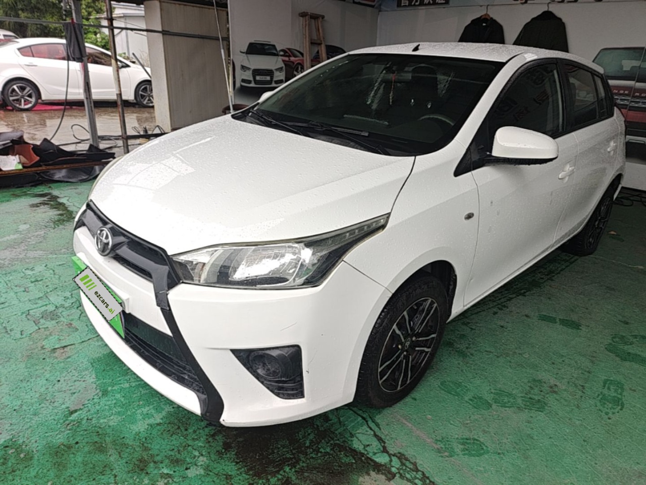 YARiS L 2014 1.3E AT