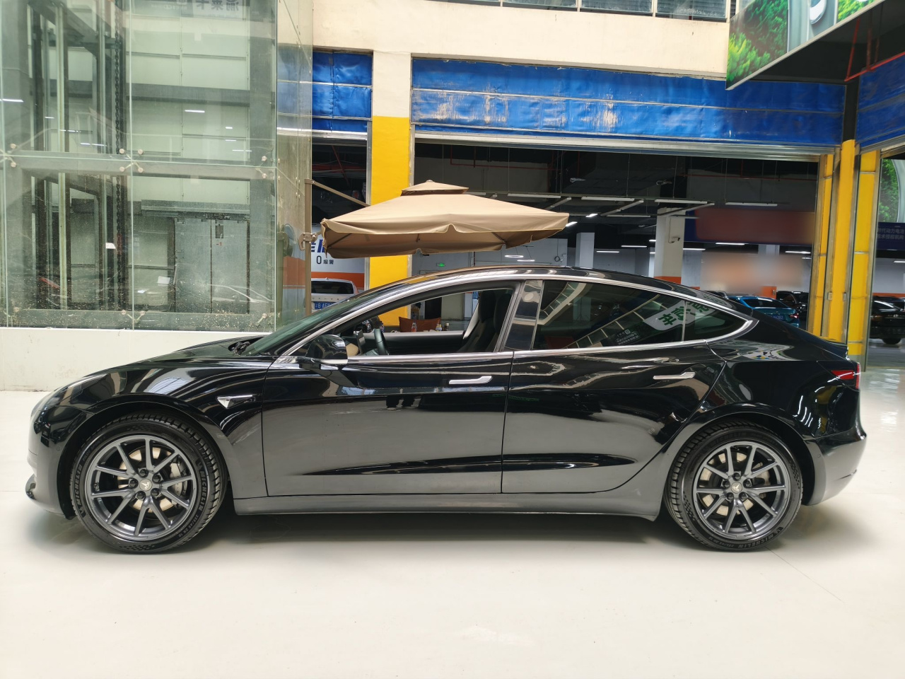 Model 3 2019 Standard Range RWD Upgraded photo 4