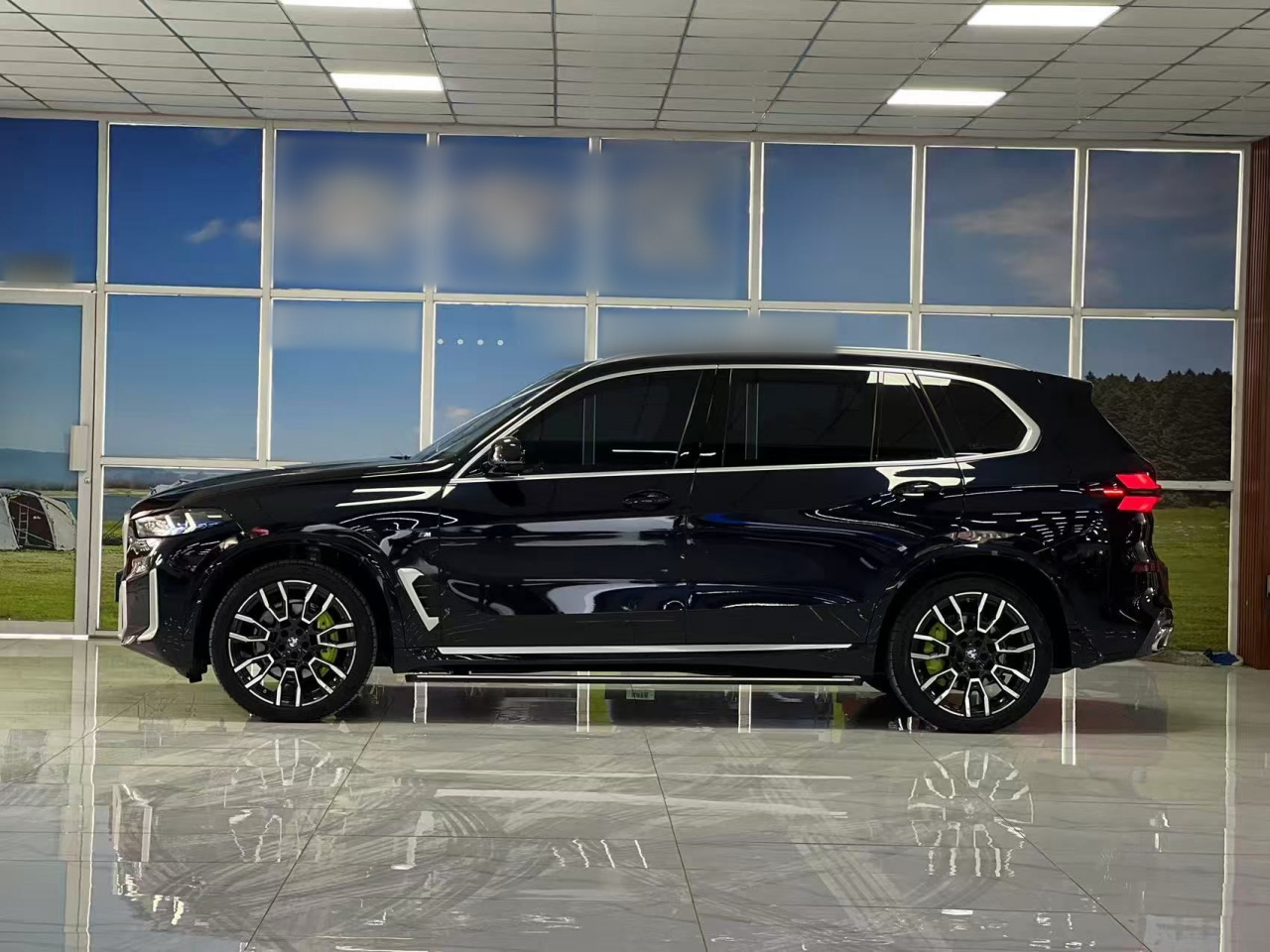 X5 2023 xDrive 40Li M Sport Package photo 2