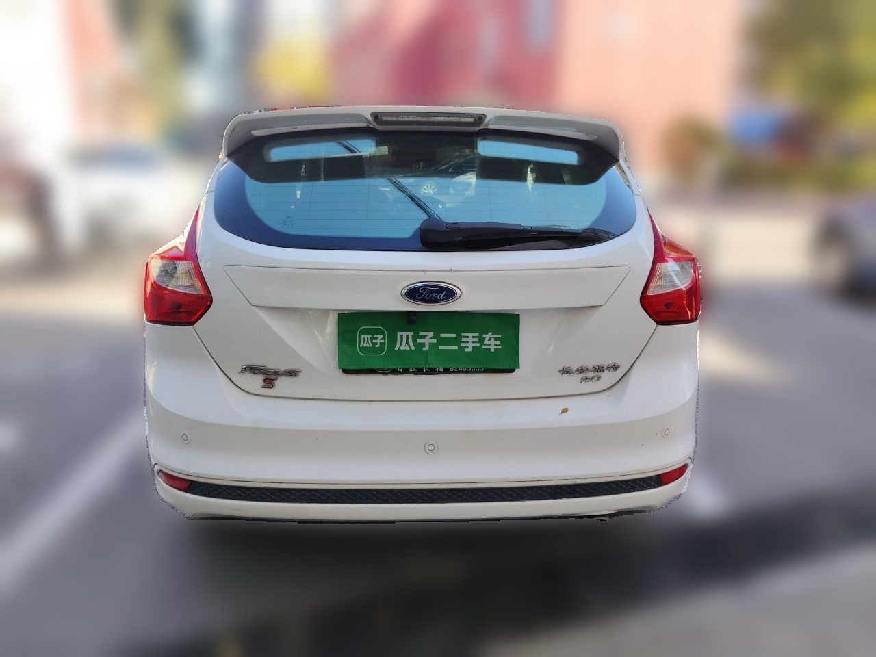 Focus 2012 Hatchback 2.0L MT Luxury Sport photo 5