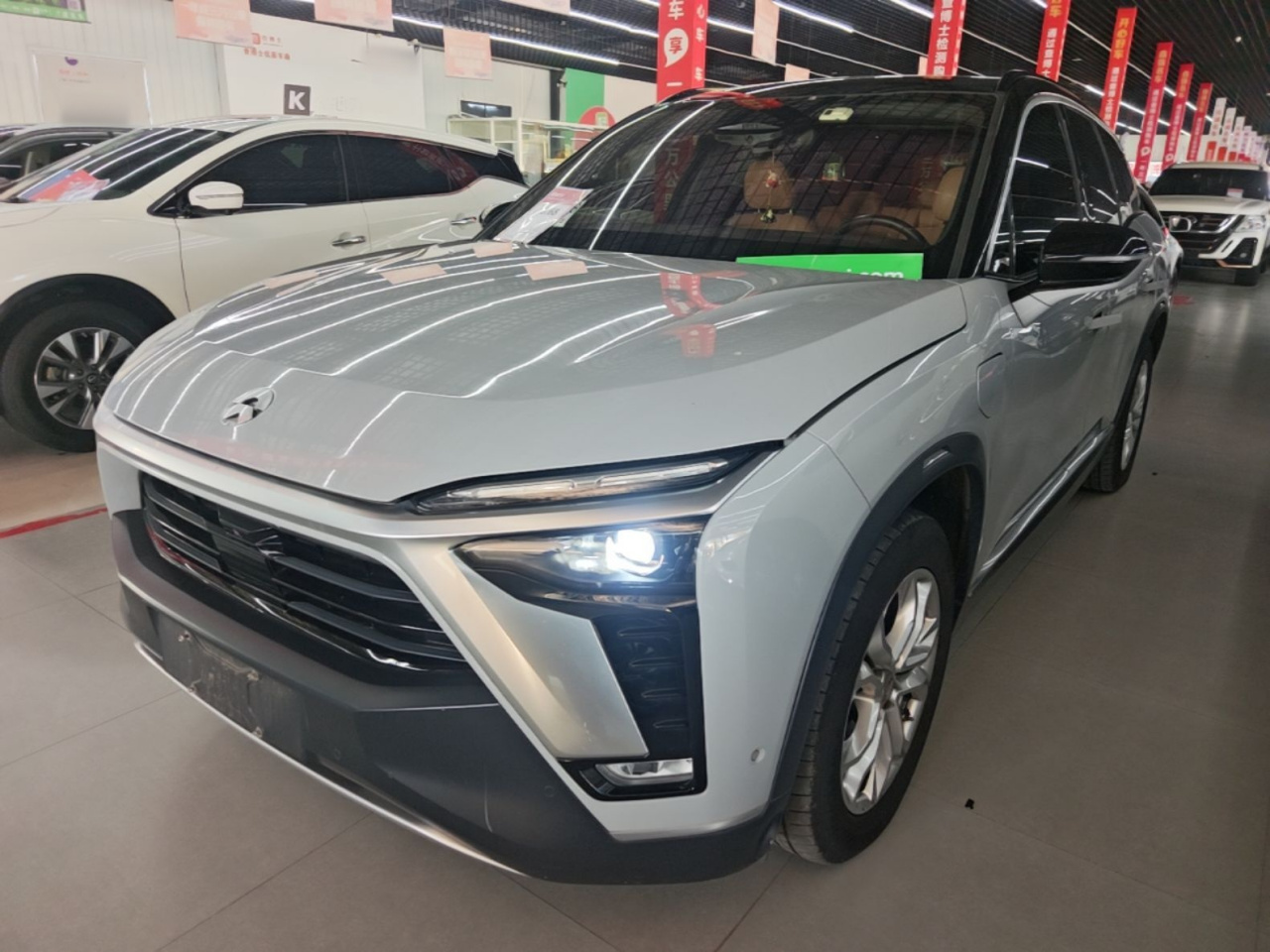 ES8 2020 415KM 7-Seater