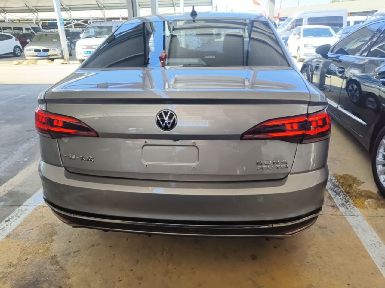 Bora 2023 200TSI DSGPRO photo 3