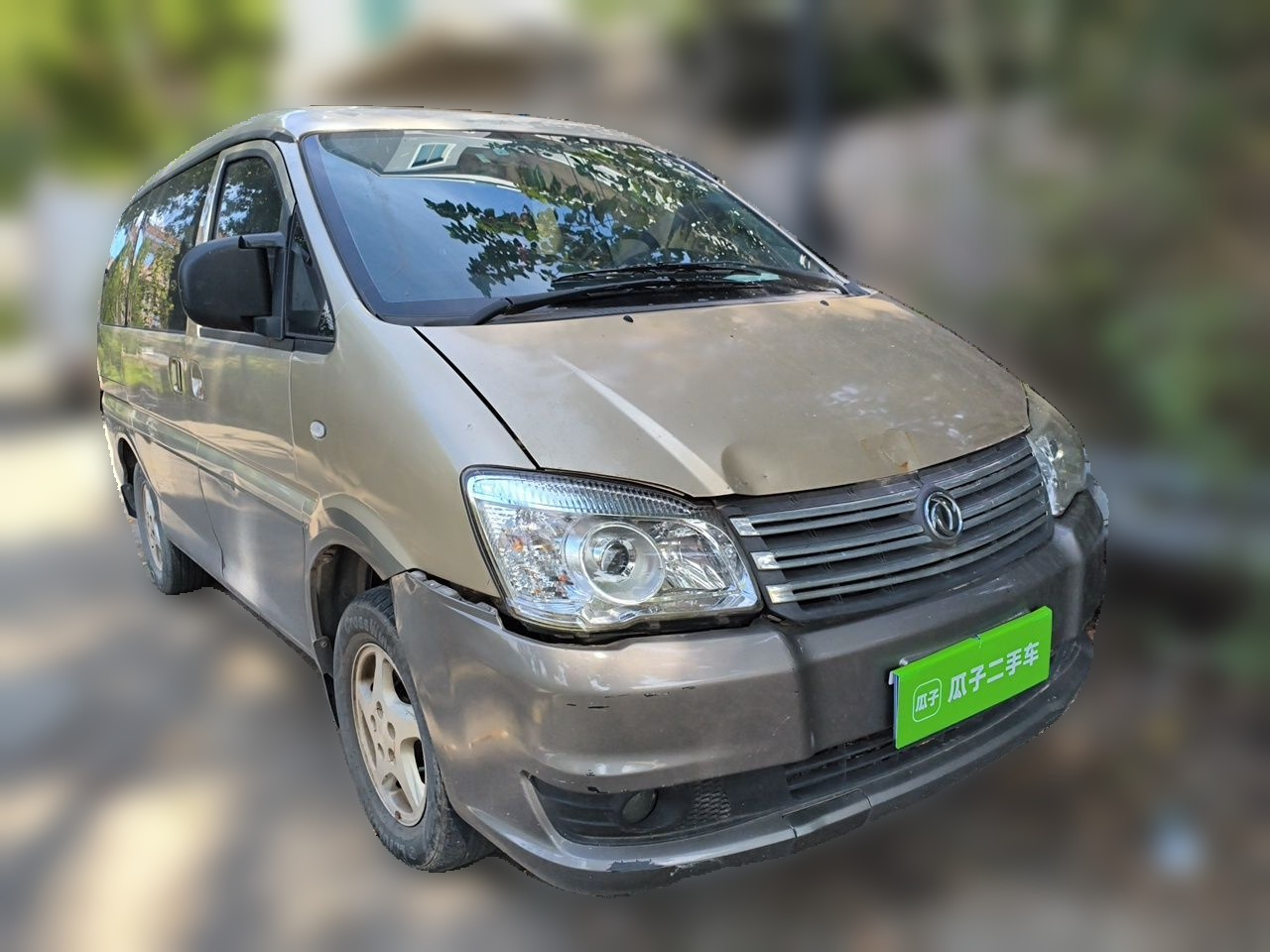 Lingzhi 2016 M3 1.6L 7-Seater Comfort China V photo 3