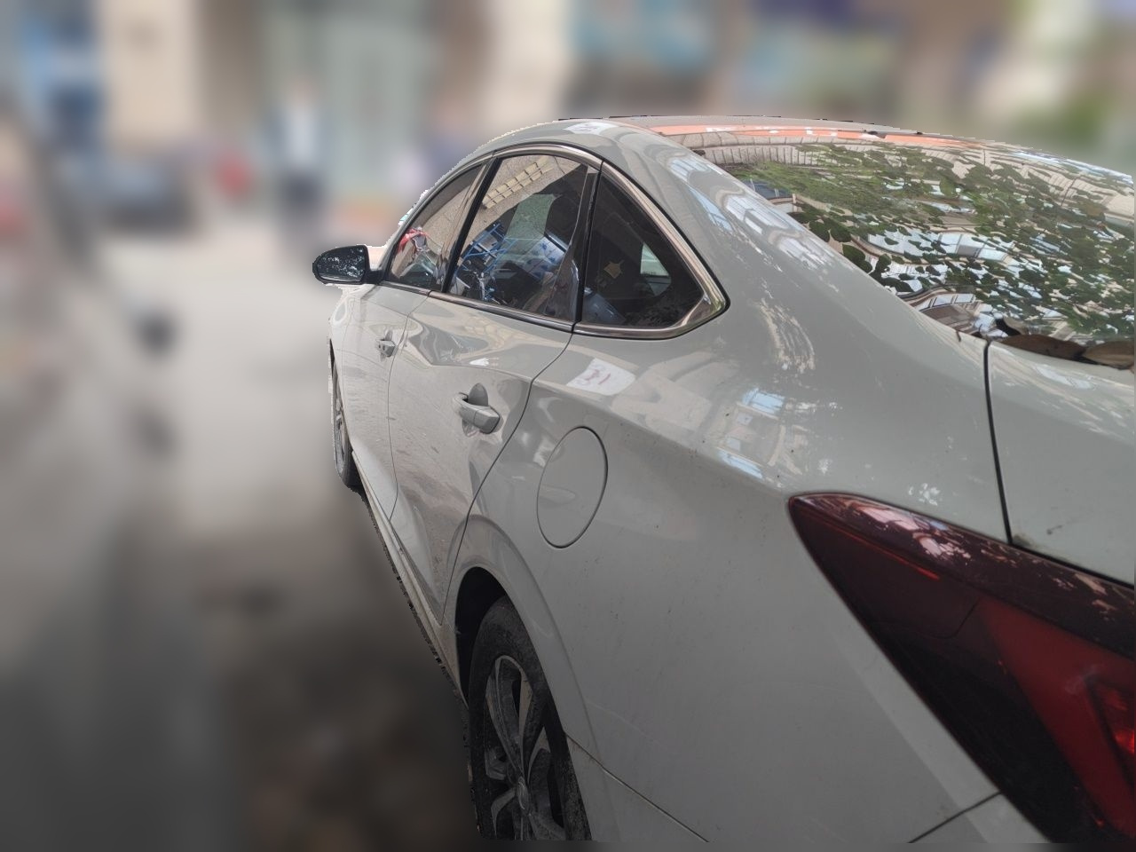 Eado 2022 PLUS NE 1.4T GDI DCT Premium photo 4