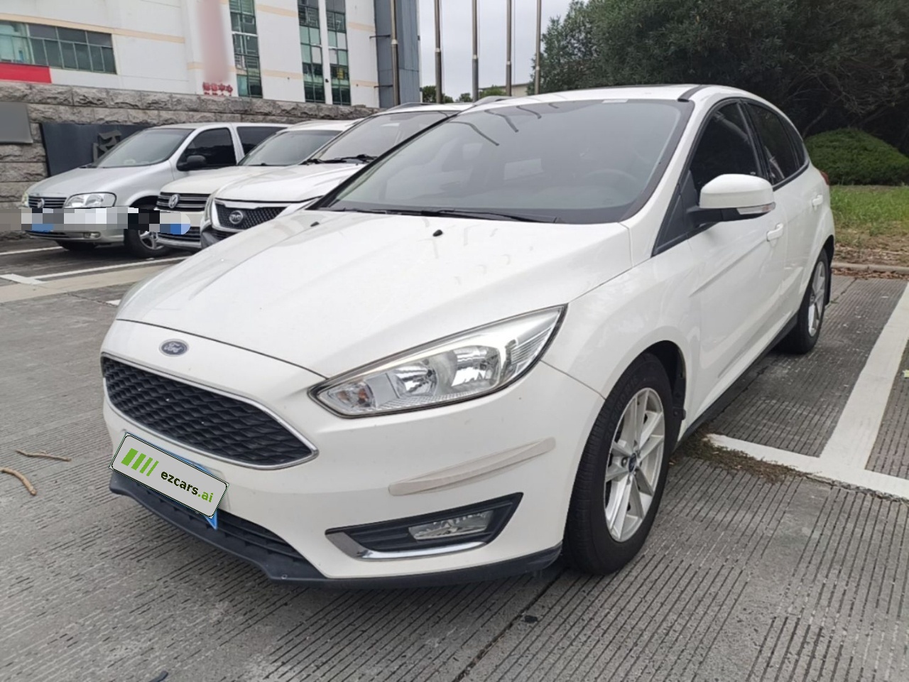 Focus 2017 Hatchback EcoBoost 125 AT Fashion