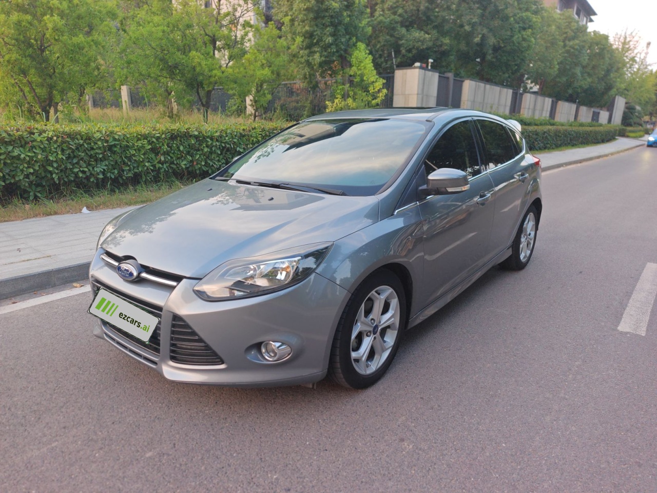 Focus 2012 Hatchback 2.0L AT Luxury Sport