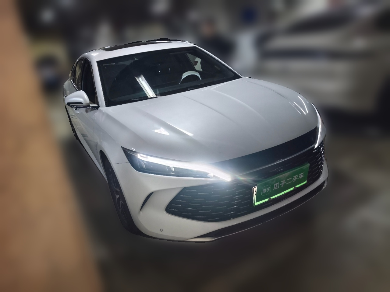 Qin L 2024 DM-i 120KM Leading photo 3