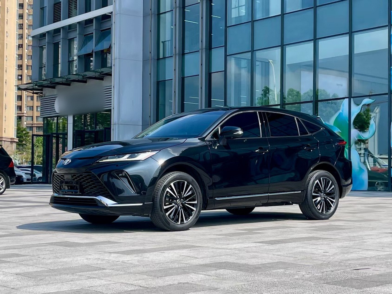 2022 2.0L CVT RWD Premium