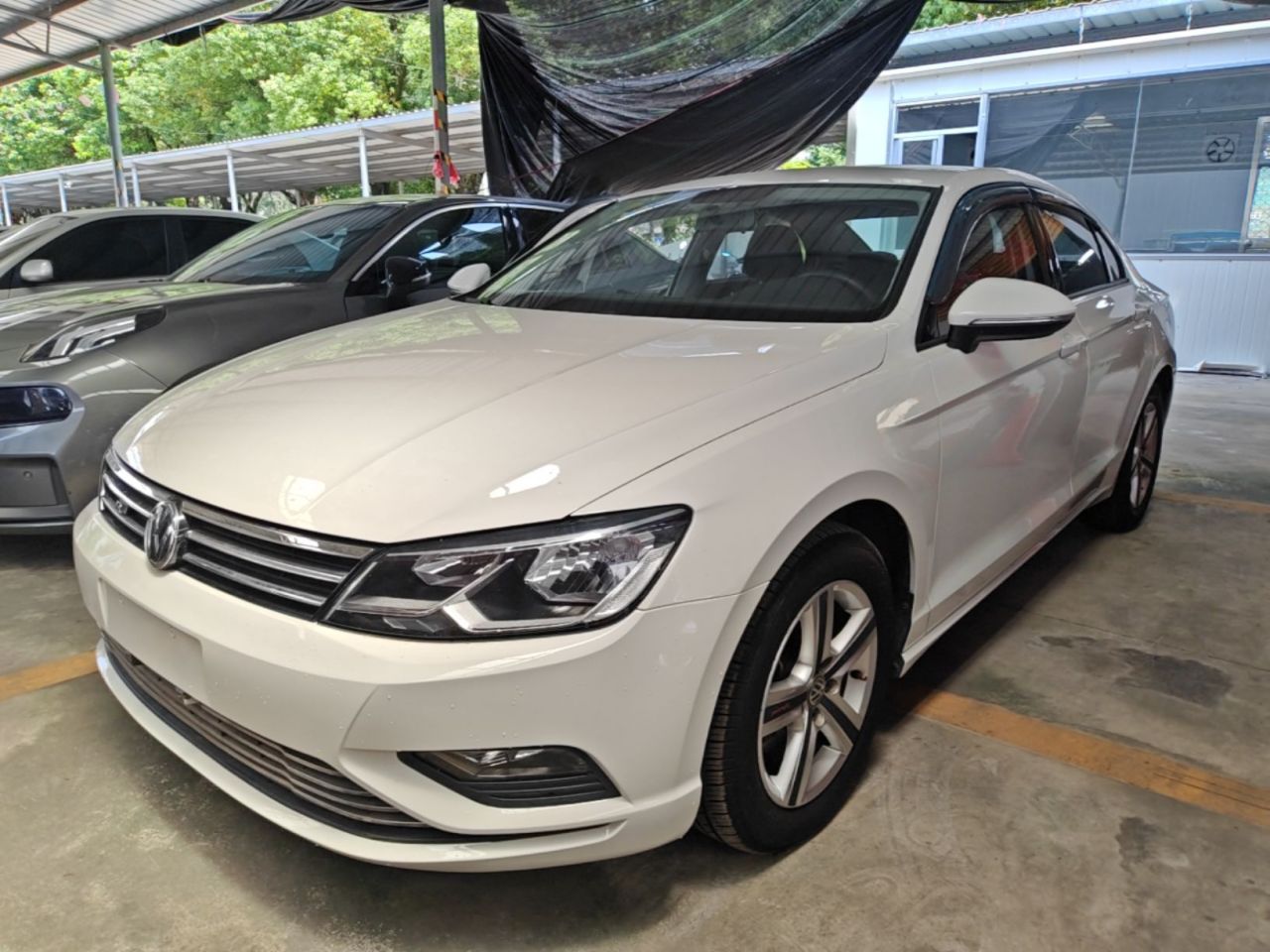Lamando 2017 230TSI DSG
