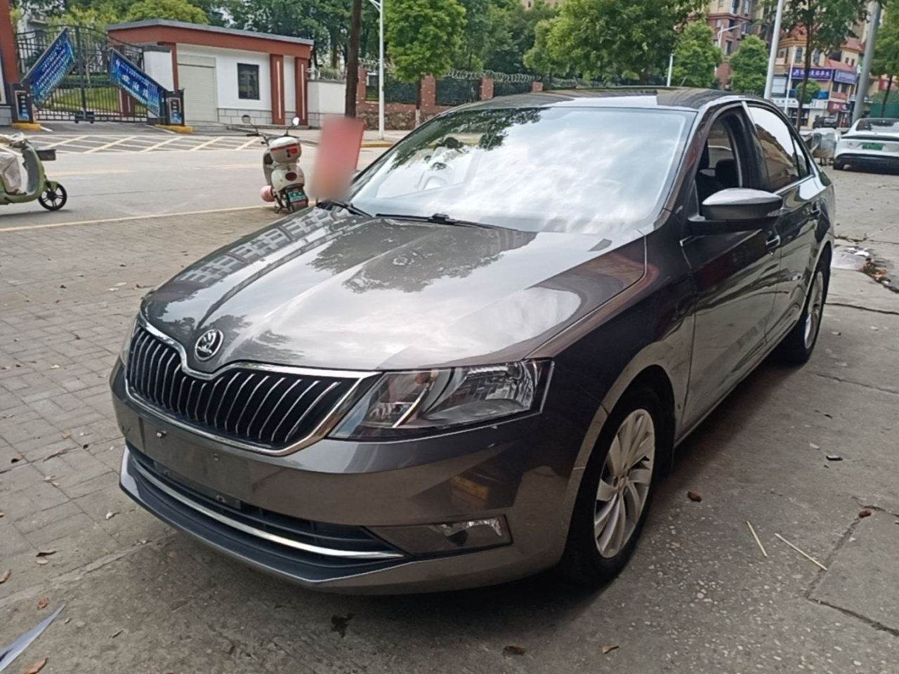 Rapid 2018 1.6L MT Comfort