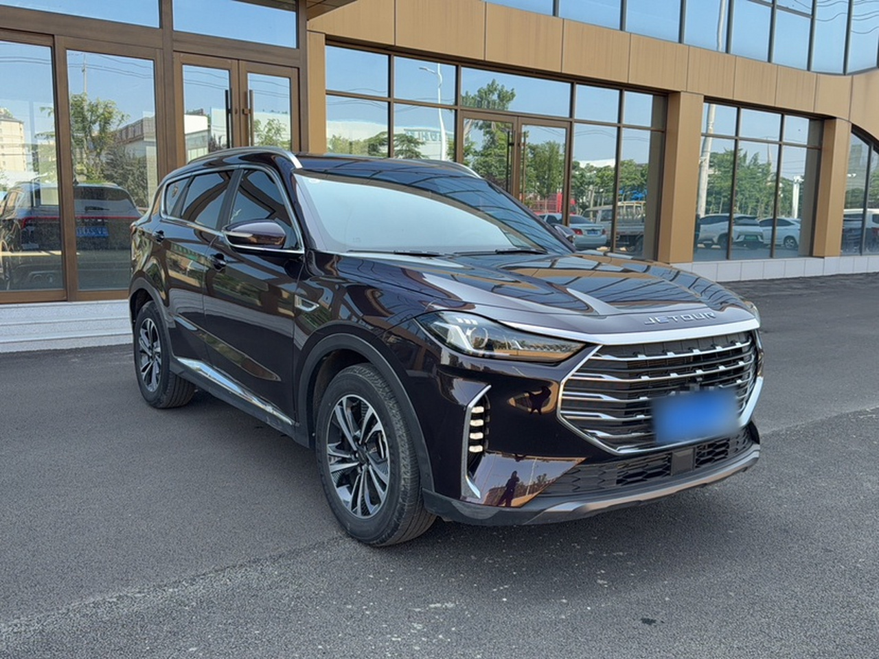 X70 PLUS 2021 1.6T DCT 5-Seater photo 3