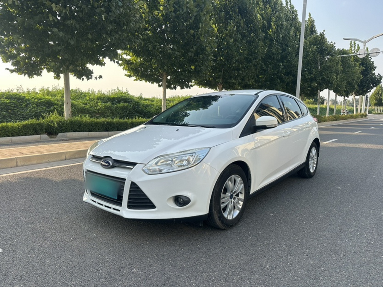 Focus 2012 Hatchback 1.6L MT Comfort