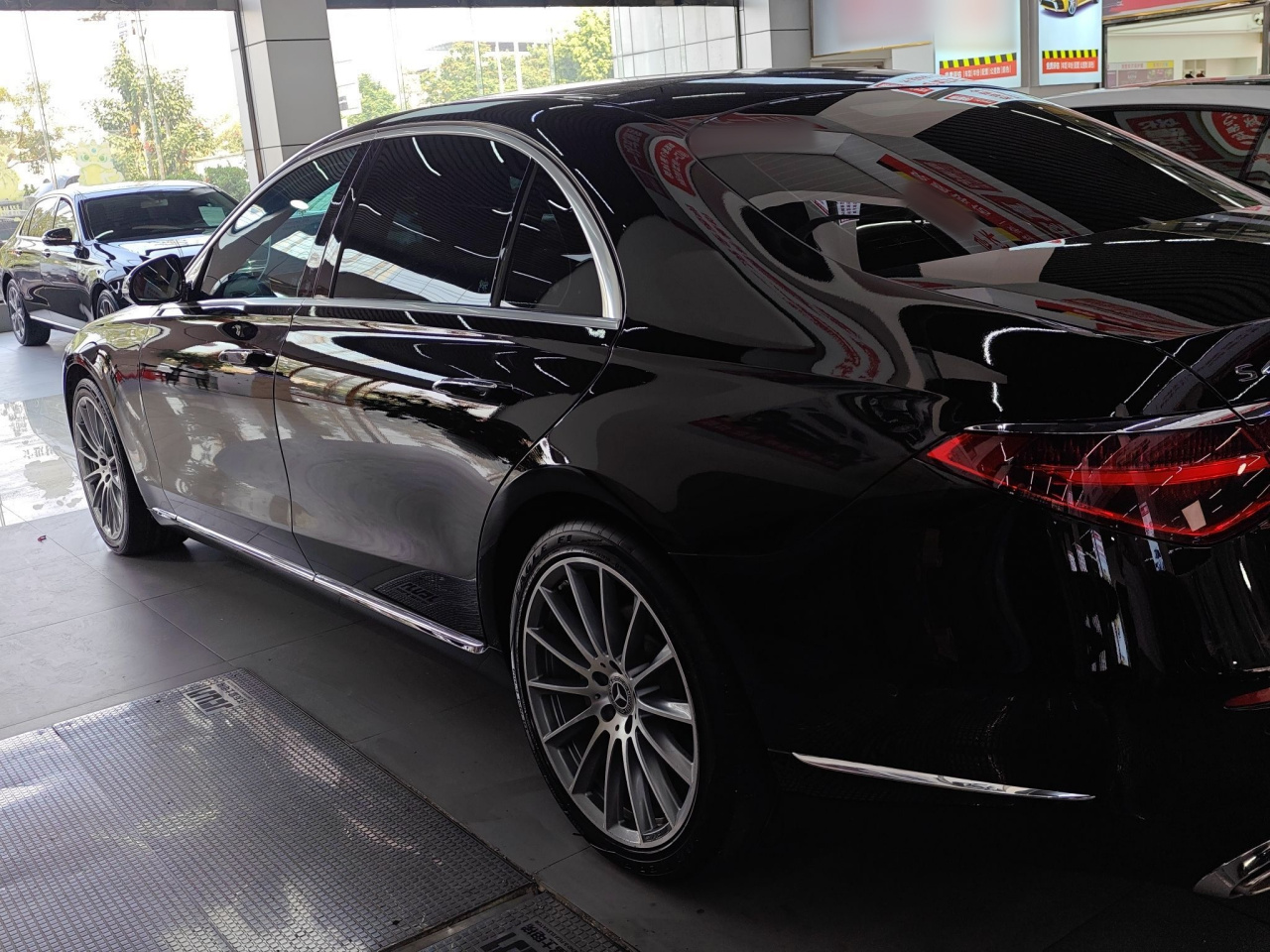 S-Class 2022 S 400 L Business photo 4
