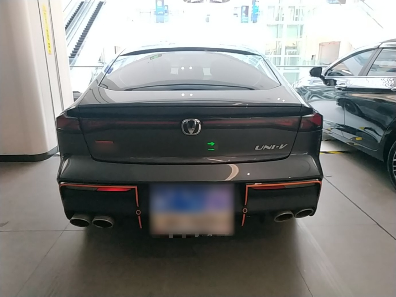 UNI-V 2022 1.5T Sport photo 5