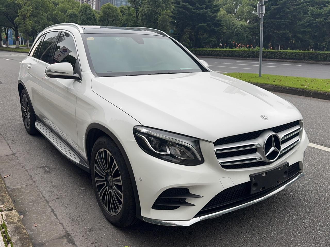 GLC 2018 Facelift GLC 260 4MATIC Dynamic photo 3