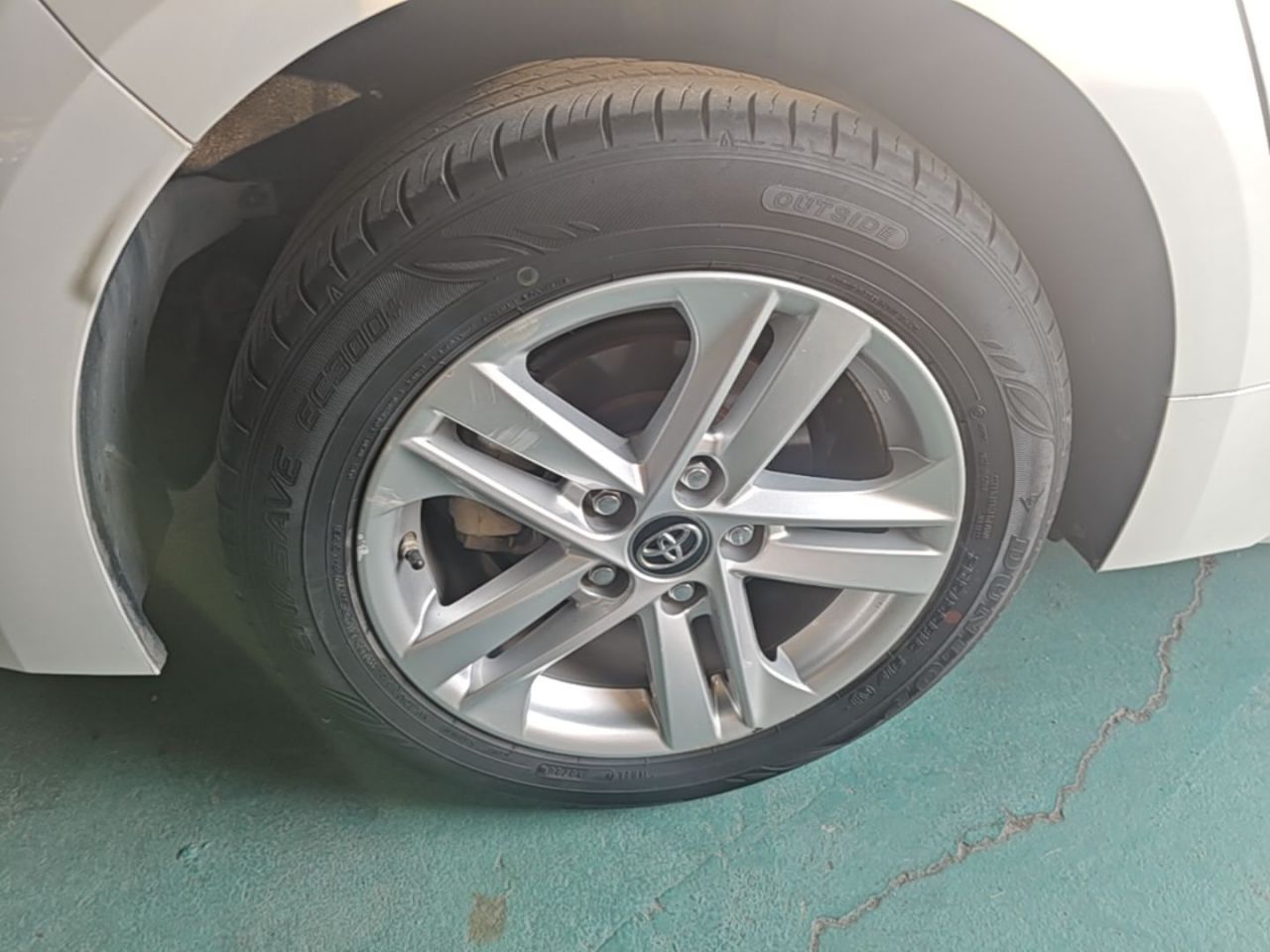 Levin 2021 185T CVT Luxury photo 2