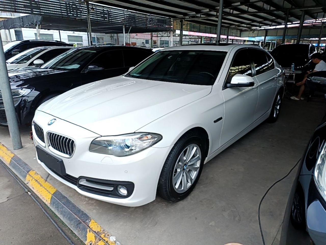 5 Series 2017 520Li