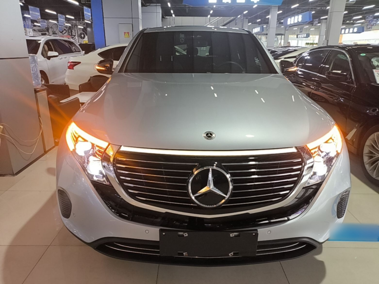 EQC 2020 EQC 350 4MATIC photo 2