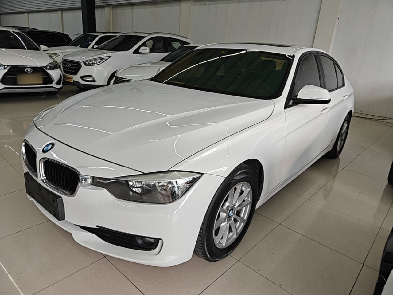 3 Series 2015 316i Progressive