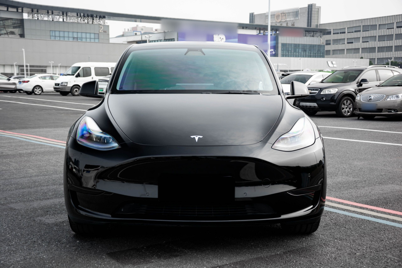 Model Y 2022 RWD photo 3