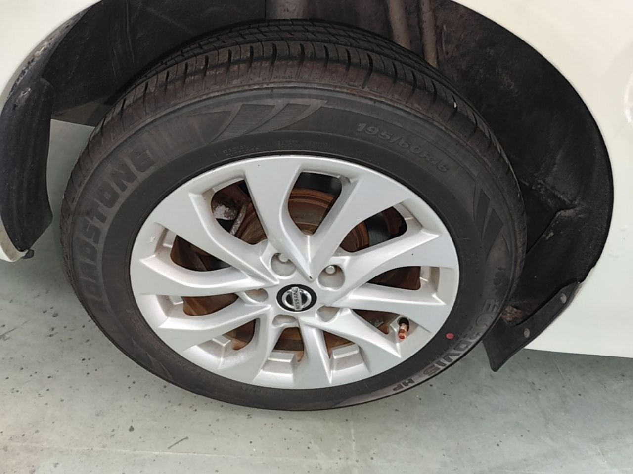 Sylphy 2018 1.6XV CVT Exclusive photo 2