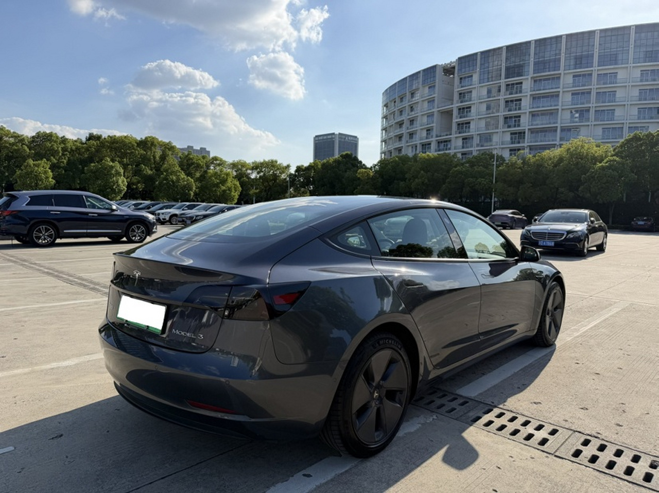 Model 3 2021 Standard Range RWD Upgraded 3D6 photo 4