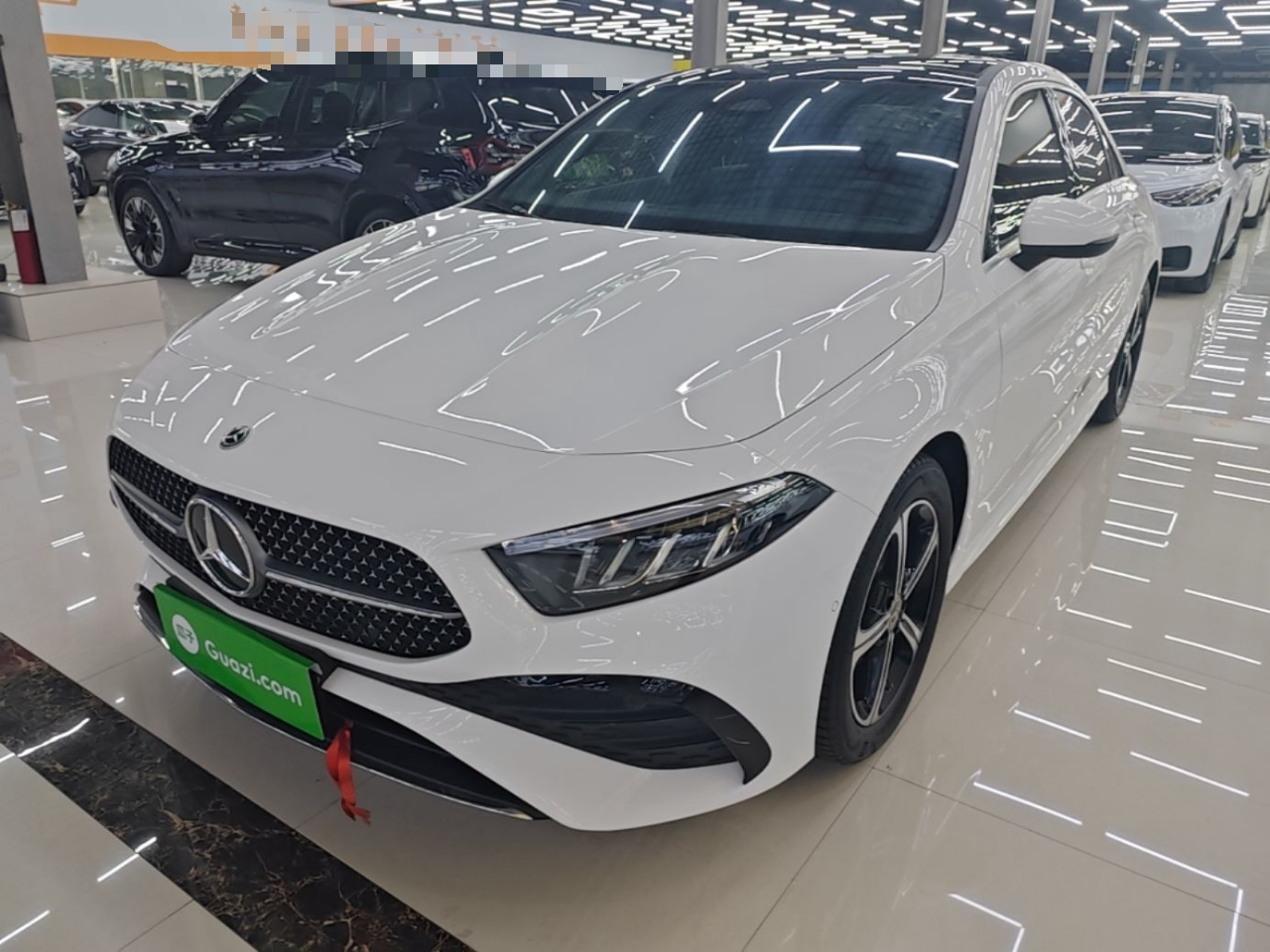 A-Class 2023 A 200 L Fashion