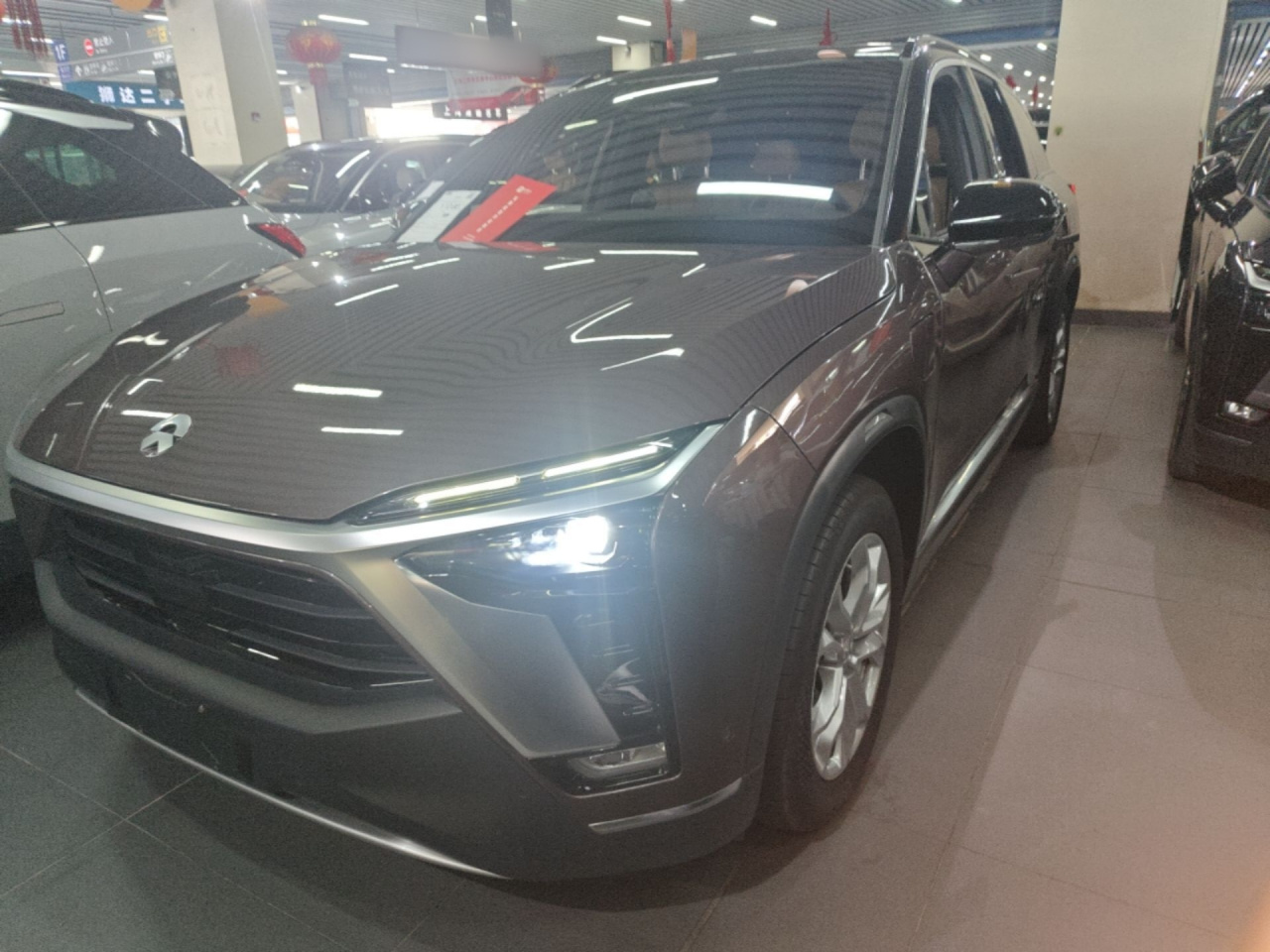 ES8 2020 415KM 6-Seater