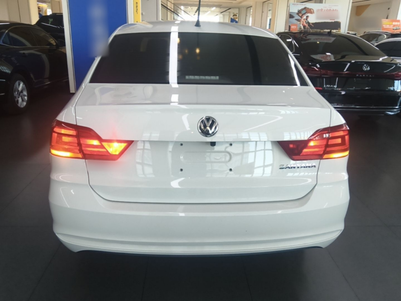 Santana 2021 1.5L AT photo 3