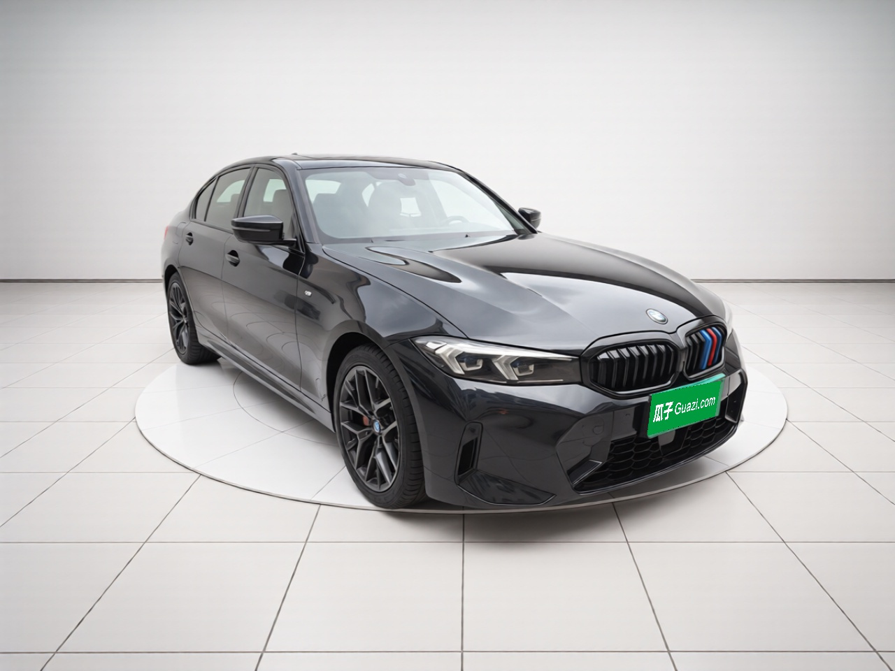 3 Series 2026 330Li M M Sport Night Package photo 3