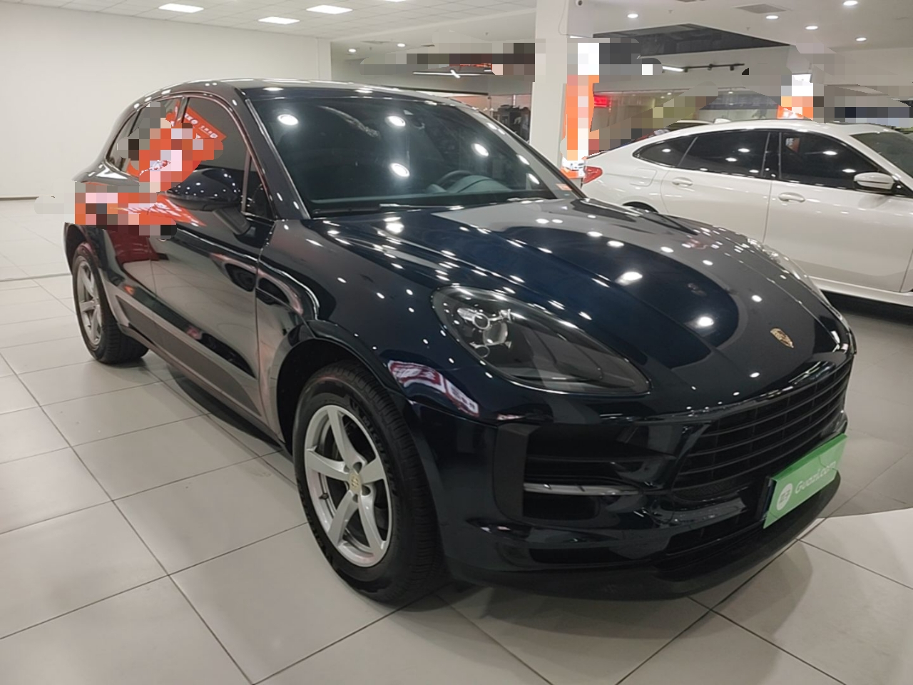 2020 Macan 2.0T photo 3
