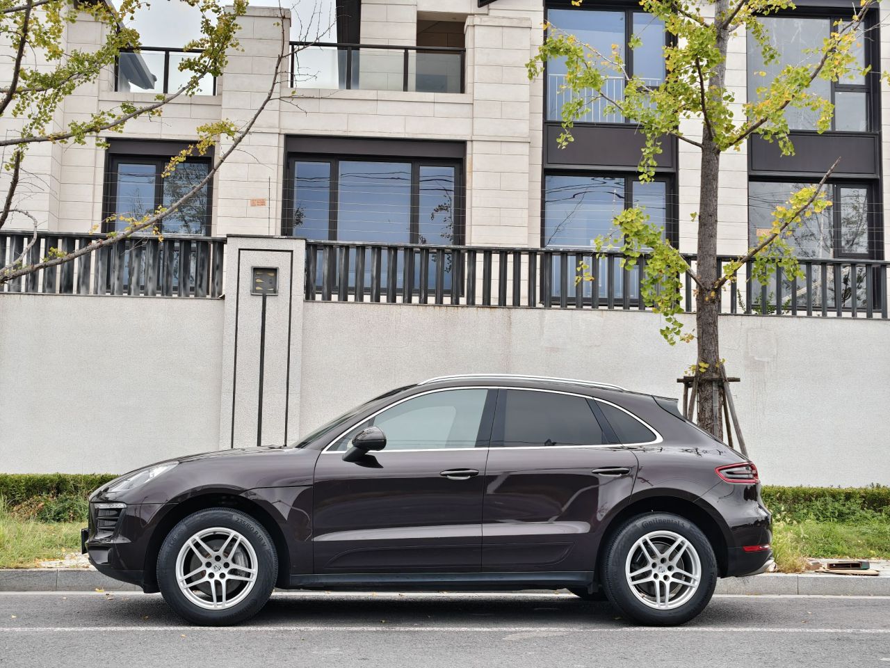 2014 Macan 2.0T photo 3