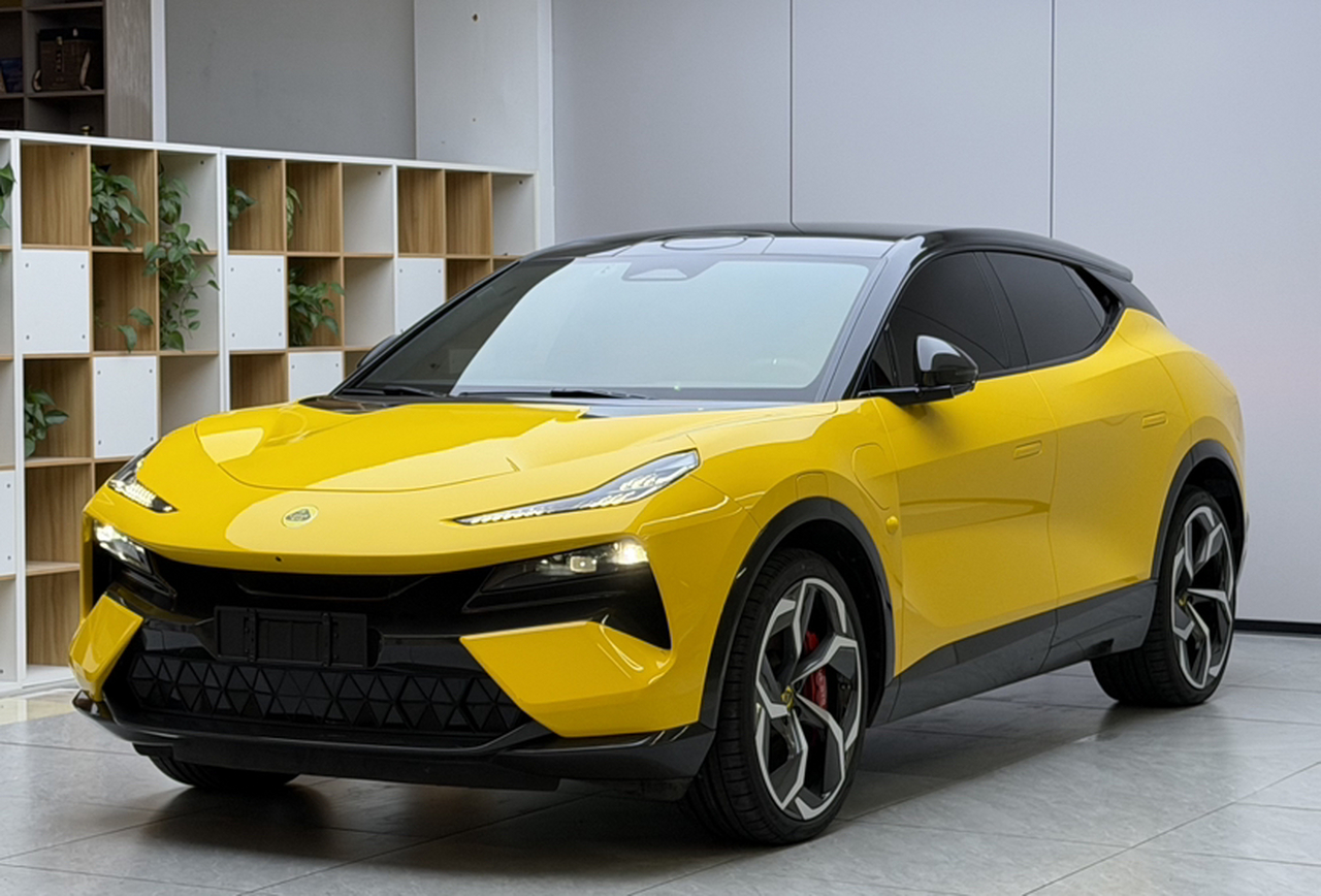 Lotus 2023 ELETRE R+