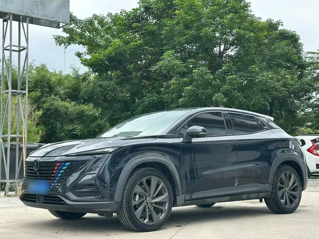 UNI-T 2020 1.5T Premium