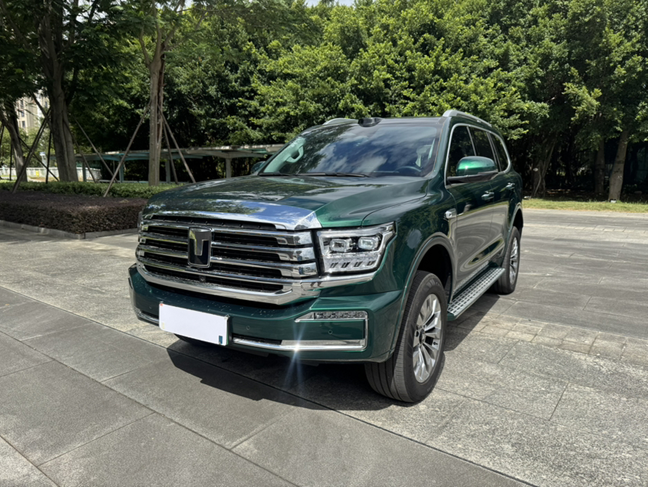500 EV 2026 Hi4-Z Smart photo 2