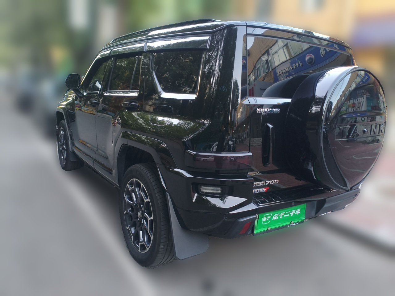 700 EV 2024 Hi4-T photo 4