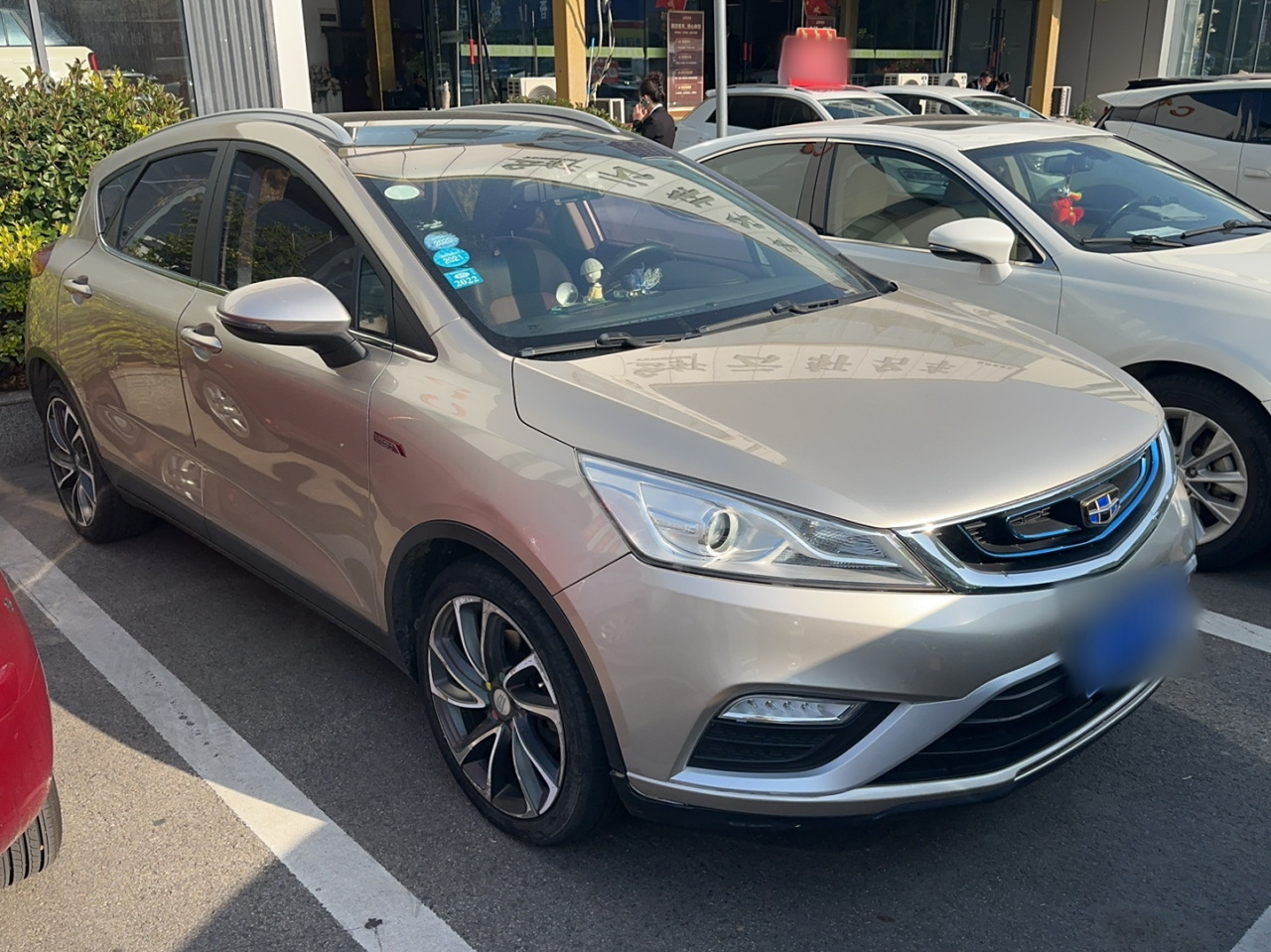 Emgrand GS 2017 Sport 1.3T AT Connected photo 3