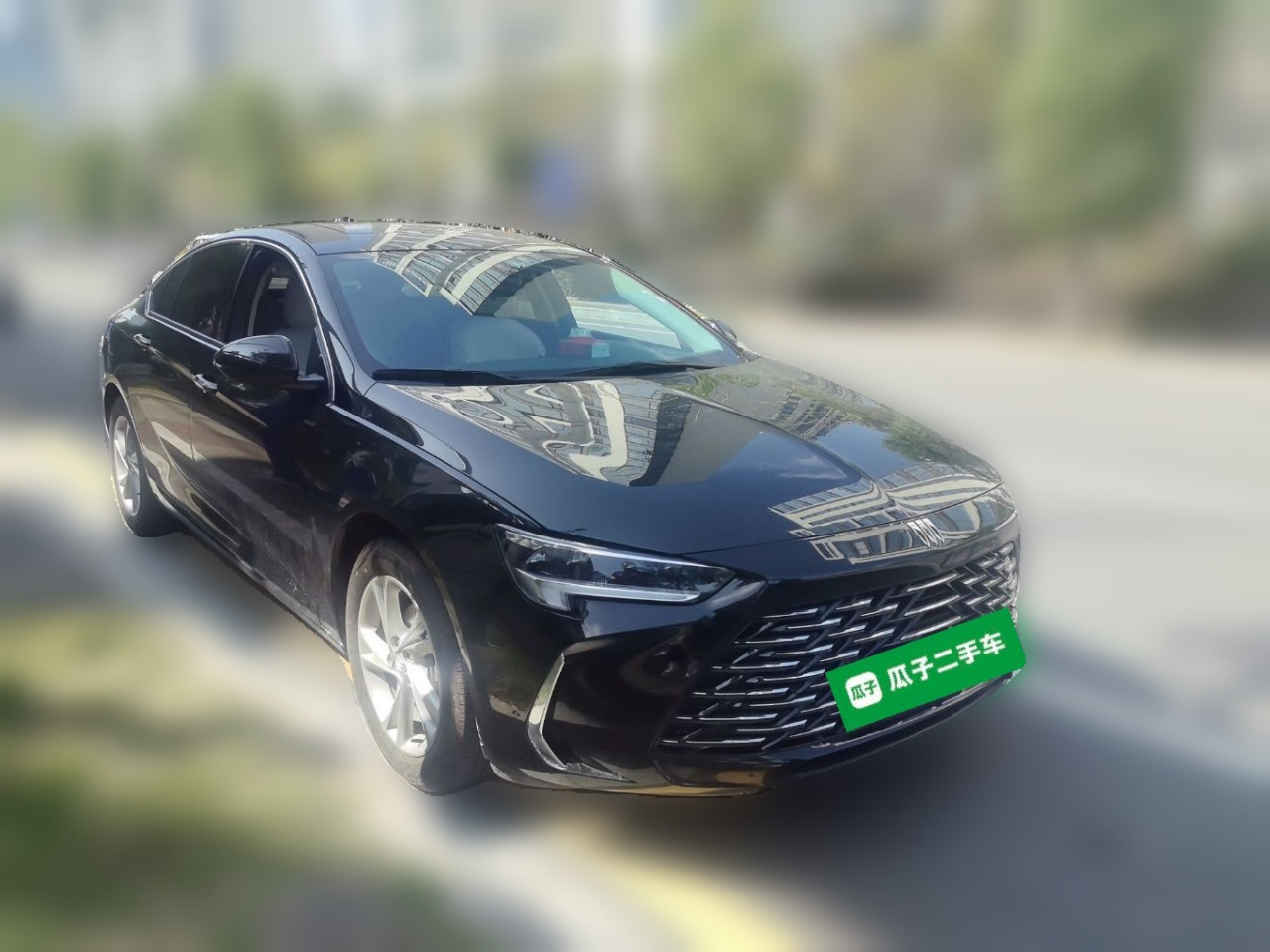Regal 2024 Facelift 25T photo 3