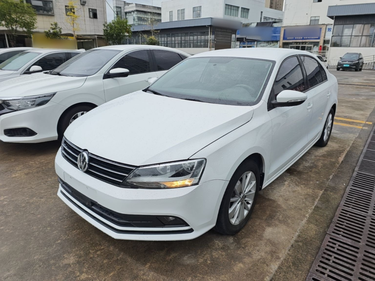Sagitar 2015 1.6L AT Fashion